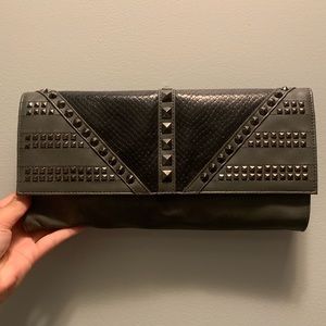 Caroline Neron large Clutch